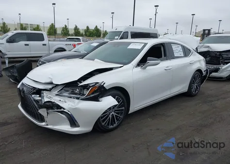 2025 Lexus Es 300H from USA, damaged, VIN 58ADA1C14SU054894